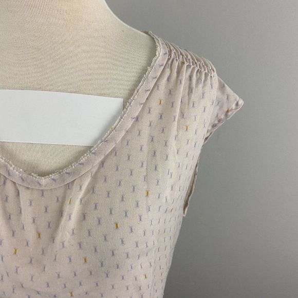 🌿4/$35 🌿GAP Soft Purple‎ Sheer Crew Neck - Picture 3 of 6